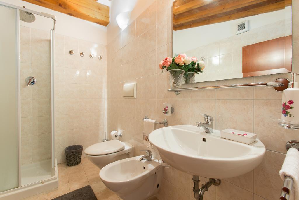 San Frediano Holidays Apartman Firenze Kültér fotó